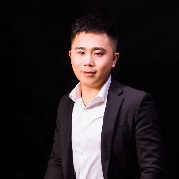 只欠东风的第一张照片--南丰闪婚服务中心